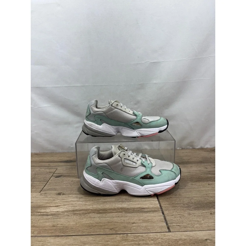 Adidas‎ Falcon Sneakers Lightweight Athletic Shoes Women's size 7